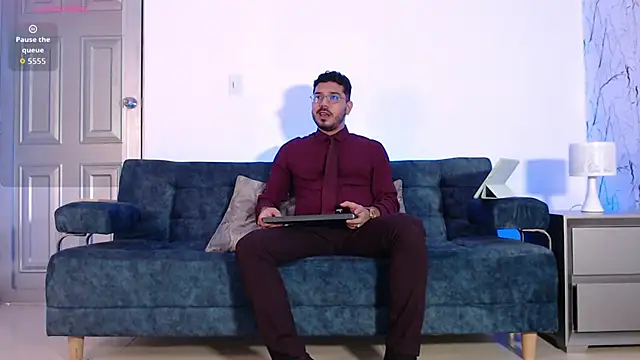samuelcoopeer online show from October 5, 1:13 pm