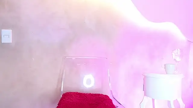 GingerMoon  online show from April 8, 4:08 pm