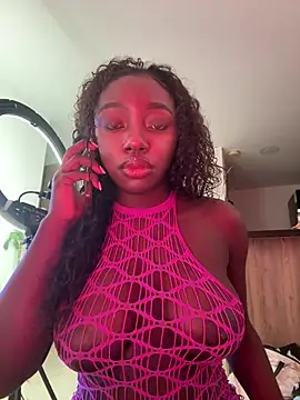 alissradiante1 online show from February 5, 2:18 am