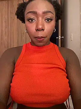 Snapshot of alissradiante1 chatting on October 30, 3:49 am alissradiante1 online show from October 30, 3:49 am