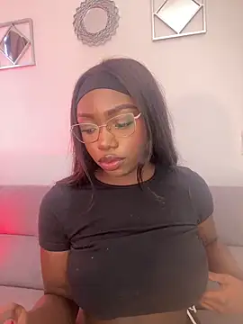 alissradiante1 online show from April 10, 10:17 pm