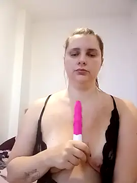 JessicaItalia online show from October 7, 9:21 am