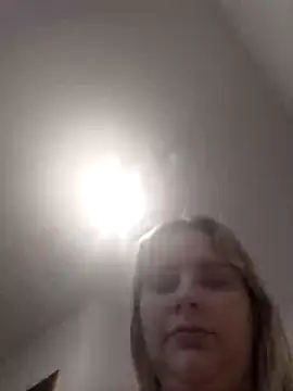 JessicaItalia online show from March 4, 10:34 am