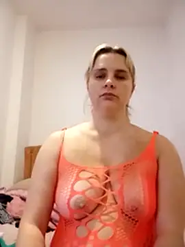 JessicaItalia online show from November 15, 10:08 am