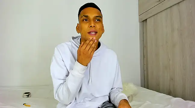 LUCIFER BIG0501 online show from March 23, 6:47 am