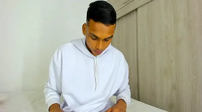 LUCIFER BIG0501 online show from March 23, 3:43 am