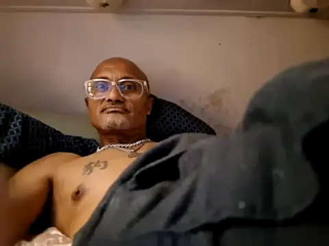 badboy2u2025 online show from December 17, 2:16 am