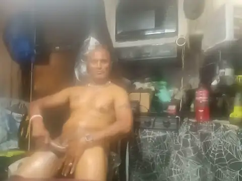 badboy2u2025 online show from May 17, 3:50 am