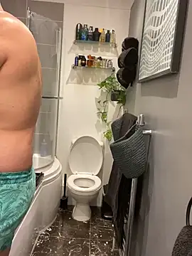 CloudyMuscleBeefy online show from May 29, 6:03 pm