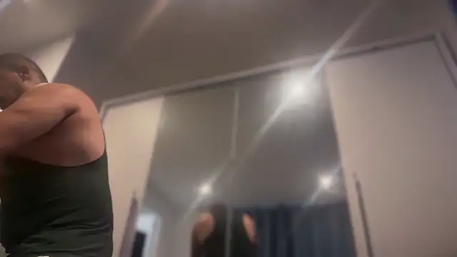 CloudyMuscleBeefy online show from December 1, 2:29 pm