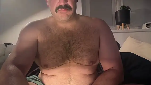 CloudyMuscleBeefy online show from April 14, 12:26 am