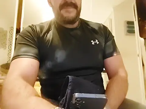 CloudyMuscleBeefy online show from October 26, 4:51 pm