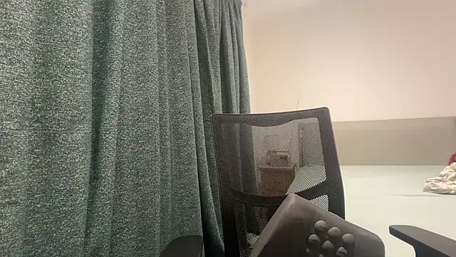 CloudyMuscleBeefy online show from October 24, 5:45 pm