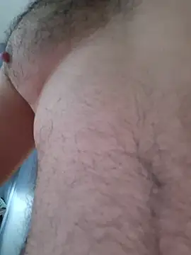 CloudyMuscleBeefy online show from November 7, 10:53 am