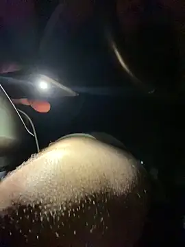 CloudyMuscleBeefy online show from March 18, 11:27 pm