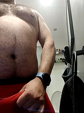 CloudyMuscleBeefy online show from November 12, 1:15 pm