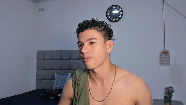 Santy Stump online show from February 7, 11:02 pm