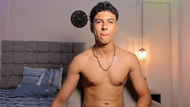 Santy Stump online show from December 19, 8:55 pm