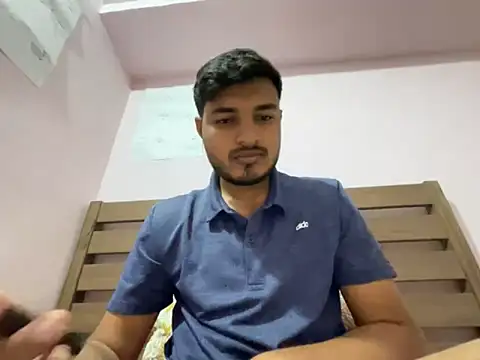 Snapshot of midnight_24 chatting on December 4, 4:39 pm midnight 24 online show from December 4, 4:39 pm