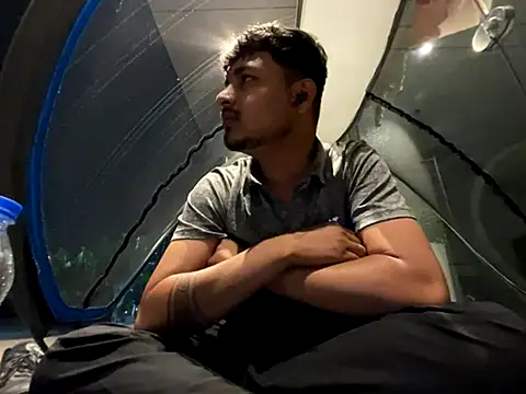 Snapshot of midnight_24 chatting on October 25, 6:08 pm midnight 24 online show from October 25, 6:08 pm