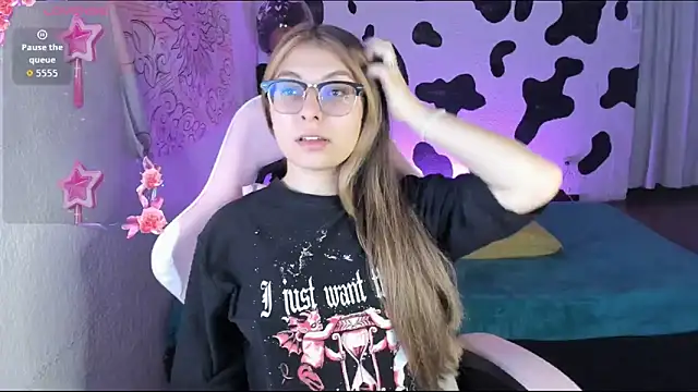 abbie jensen  online show from December 21, 1:19 am