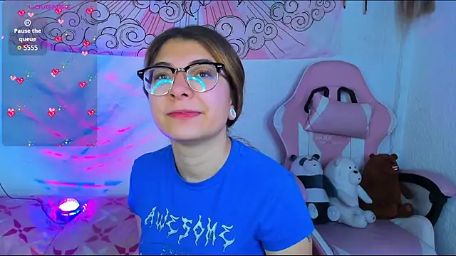 abbie jensen  online show from April 10, 5:42 pm