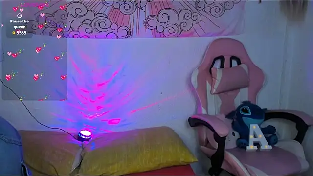 abbie jensen  online show from March 18, 4:04 am