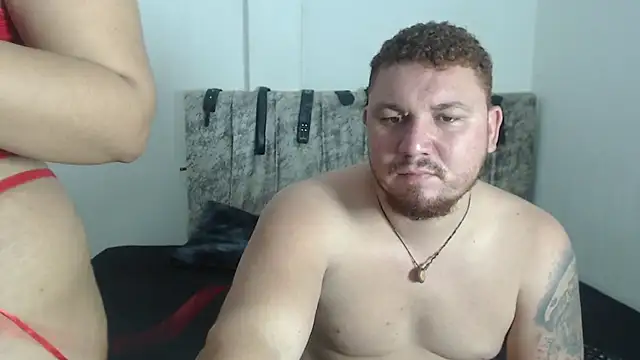 VelaAndEdwar online show from January 9, 4:14 pm