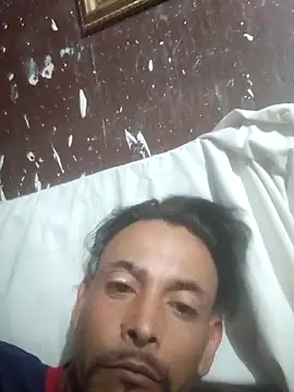 ConfidedAward online show from April 18, 12:18 pm