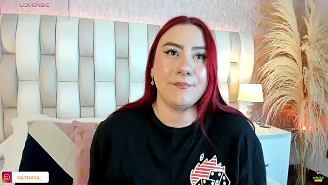 valt  online show from November 3, 7:28 pm