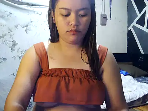 Snapshot of Pinaymiccah26 chatting on October 14, 6:36 am Pinaymiccah26 online show from October 14, 6:36 am