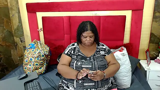 Exoticbigmandy online show from April 4, 2:01 pm