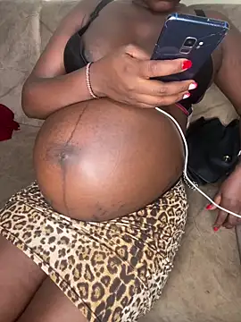 bignipple254 online show from February 27, 8:19 pm