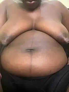 bignipple254 online show from June 25, 10:26 pm