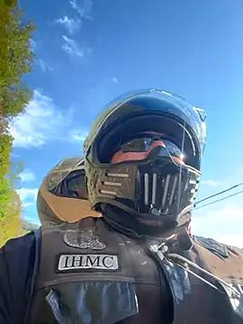 Snapshot of weready79 chatting on September 26, 9:21 pm weready79 online show from September 26, 9:21 pm