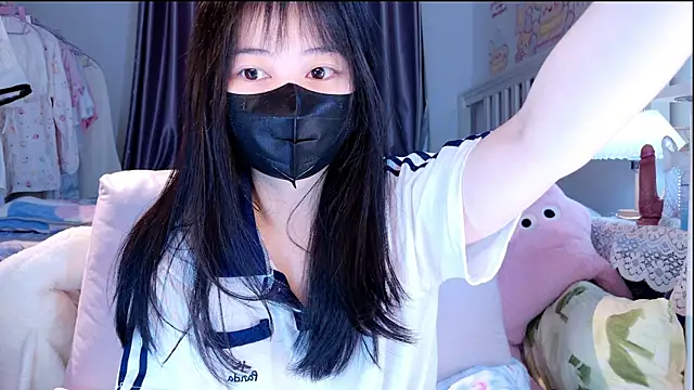 Snapshot of love-uiui chatting on November 1, 2:55 pm love-uiui online show from November 1, 2:55 pm