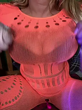 CANDY-3 online show from February 4, 5:52 pm