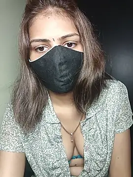 Isha Sax online show from November 18, 7:33 am