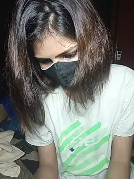 Isha Sax online show from October 27, 8:21 pm