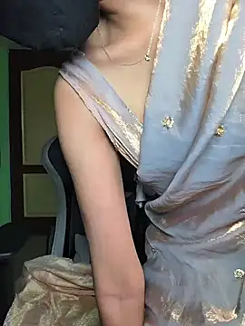 Snapshot of Isha_Sax chatting on June 20, 3:44 am Isha Sax online show from June 20, 3:44 am