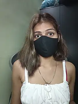 Isha Sax online show from November 24, 7:08 am