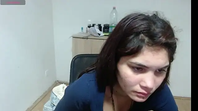 MalloryMyers online show from November 6, 8:02 pm