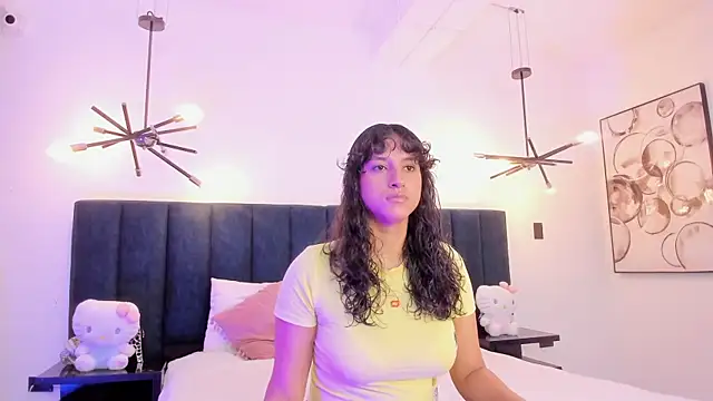 niia7 online show from December 19, 7:38 pm