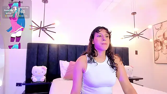 niia7 online show from December 5, 7:34 pm