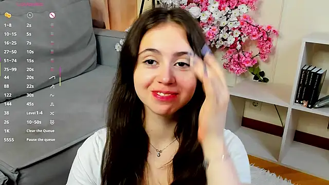 Snapshot of JulianaChapel chatting on September 14, 8:26 am JulianaChapel online show from September 14, 8:26 am