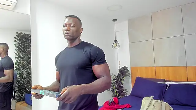 MarcusBlack  online show from March 12, 11:47 am