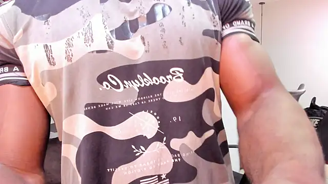 MarcusBlack  online show from November 6, 11:36 am