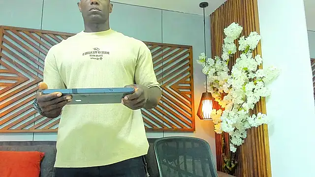 MarcusBlack  online show from February 11, 12:16 pm