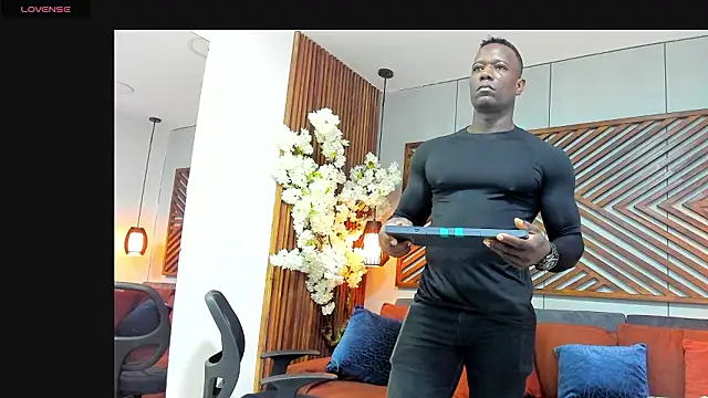 MarcusBlack  online show from March 10, 11:47 am