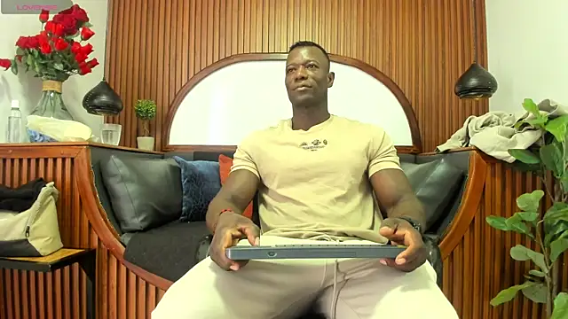 MarcusBlack  online show from July 9, 12:37 pm